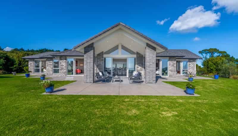 74E Solway Road, Whitford