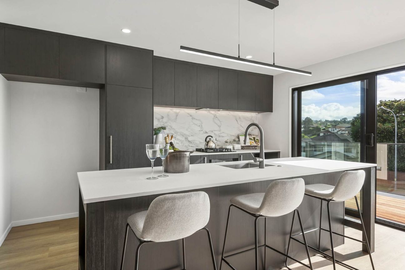 Stylish New Home in Top School Zones - Widok 5