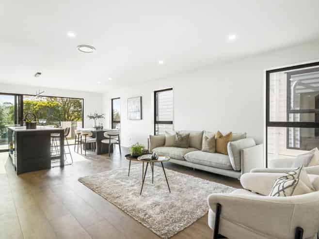 57 Oaktree Avenue, Browns Bay