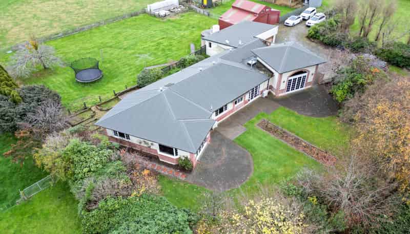198 Fairweather Road, Mill Road