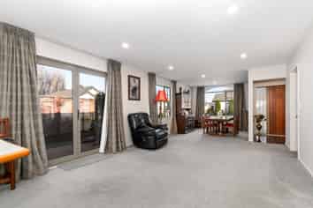 39 Northwood Villas, Northwood