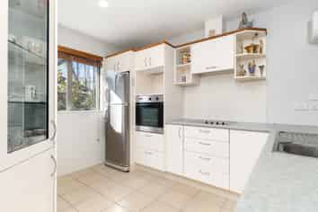 39 Northwood Villas, Northwood
