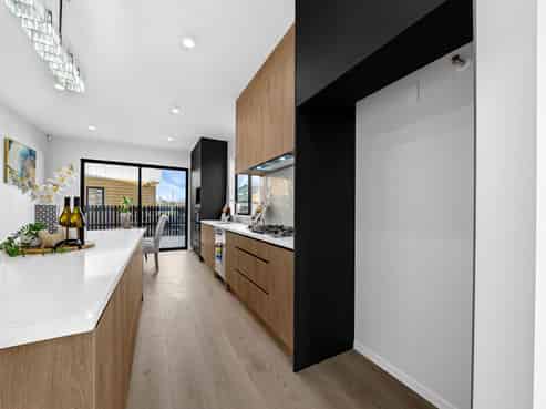 6 Gemstone Park Road, Rosehill