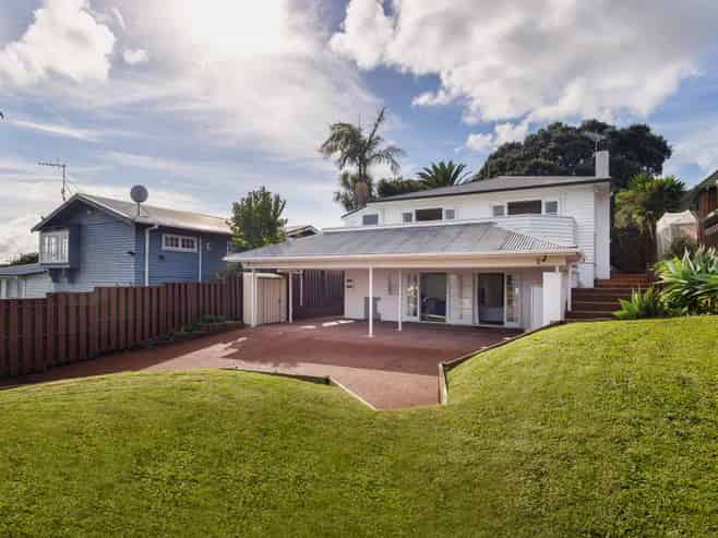 88 Richardson Road, Mount Albert