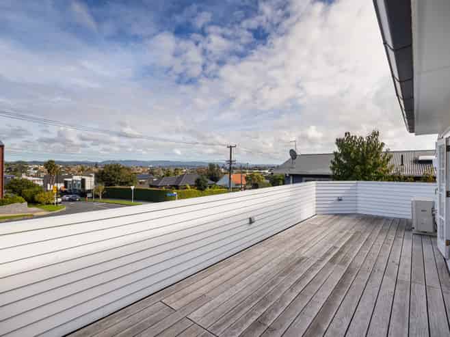 88 Richardson Road, Mount Albert