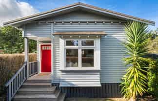 1 Rhodes Avenue, Mount Albert
