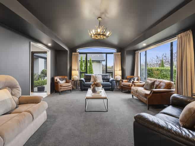 5 Aratia Way, Richmond