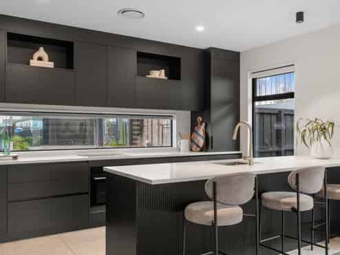 6 Millstead Lane, Casebrook