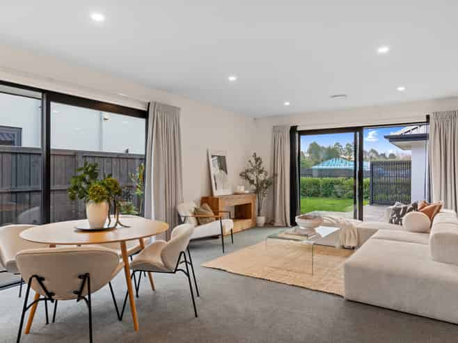 6 Millstead Lane, Casebrook