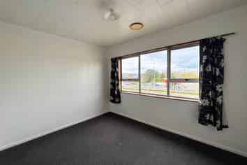6/310 Western Hills Drive, Avenues