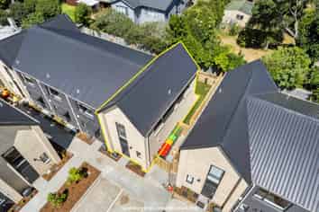 10/125B Metcalfe Road, Ranui