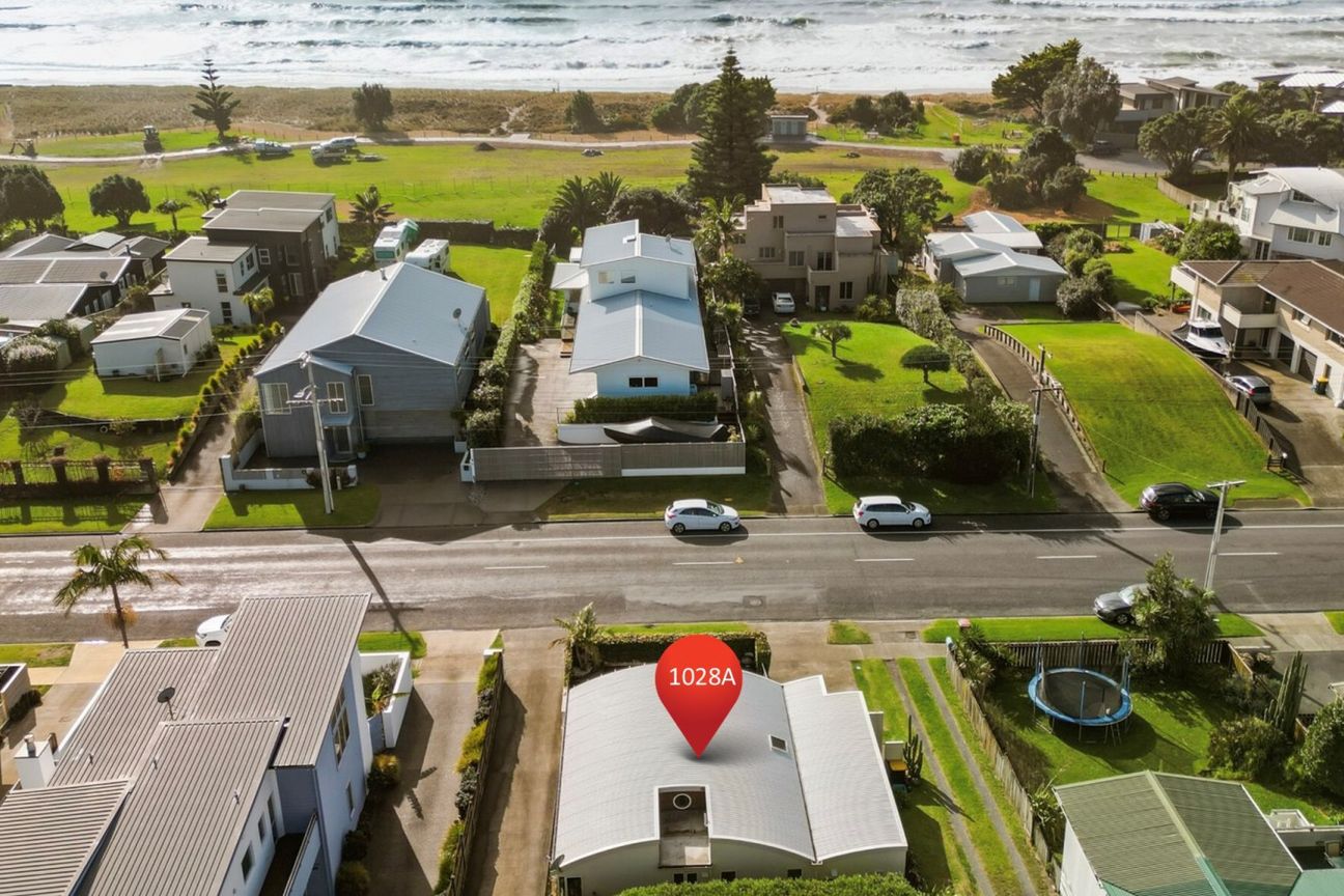 An Epic Beachside Opportunity - Widok 3