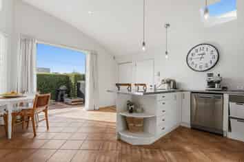 1028A Papamoa Beach Road, Papamoa