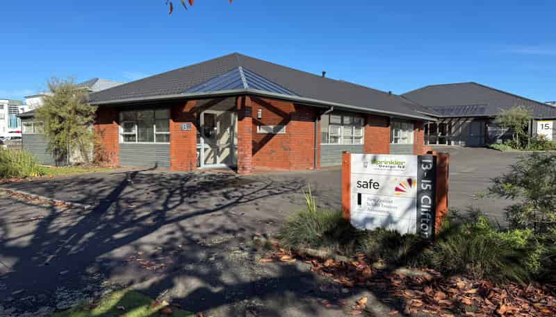 1/13-15 Clifton Road, Hamilton Central