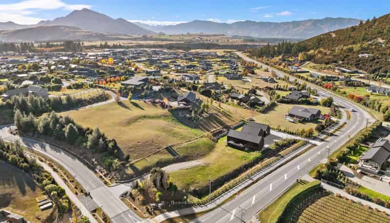 2 Northburn Road, Wanaka