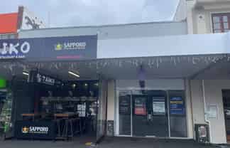 Retail with Glass Frontage