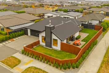 24 Shillingford Boulevard, Rolleston