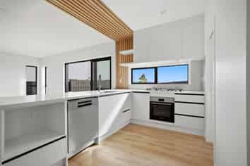 5a Weir Lane, Oteha