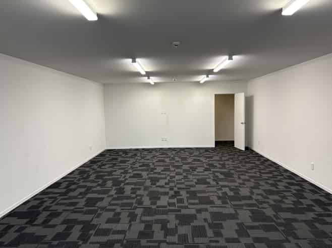 Modern Warehouse with 10 Carparks in Petone