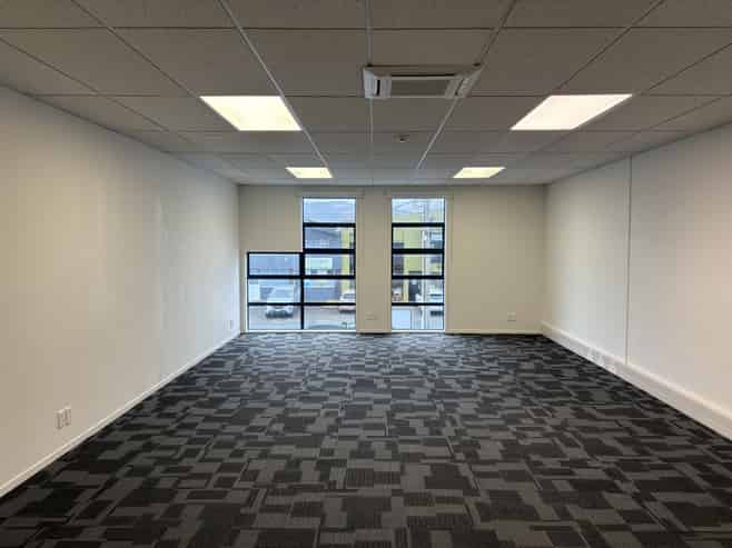 Modern Warehouse with 10 Carparks in Petone