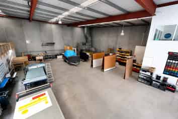 Sale or Lease - Modern Drive Through Complex