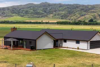 4062 Becks-Lauder Road, Becks