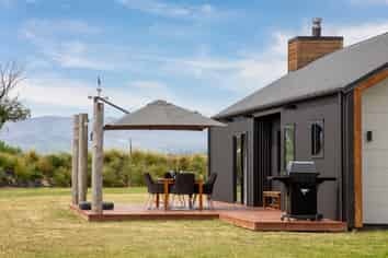 4062 Becks-Lauder Road, Becks
