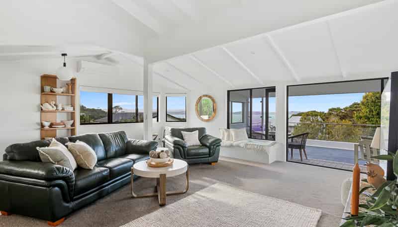 22b Alexander Road, Algies Bay