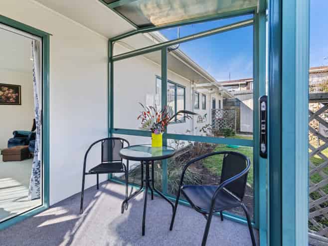 4 Julian Place, Westown