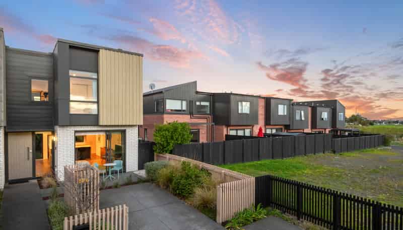 9 Te One Place, Belmont