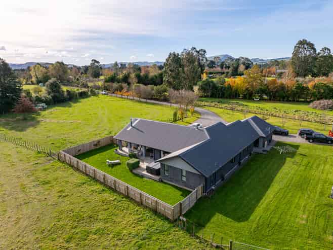 14A Willow Park Drive, Masterton