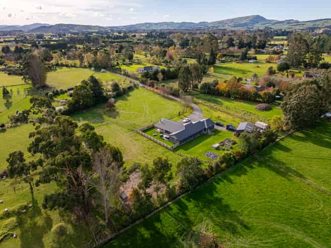 14A Willow Park Drive, Masterton