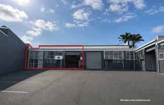 HIGH-RATIO INDUSTRIAL UNIT  217M²
