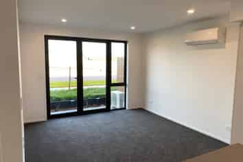 1/16 Unga Place, Beachlands