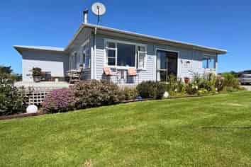 21 Easons Road, Hampden