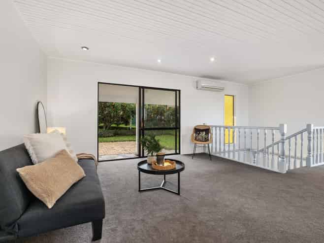 53 Heron Avenue, Matua