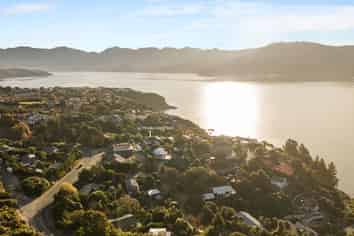 30 Te Ara Crescent, Diamond Harbour