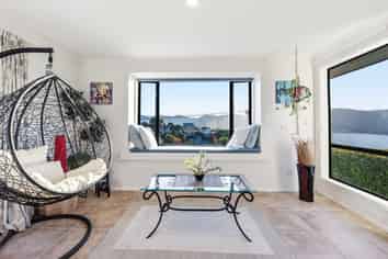 30 Te Ara Crescent, Diamond Harbour