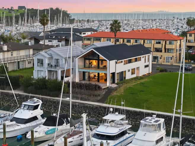 17 Rue d'Amarres, Gulf Harbour