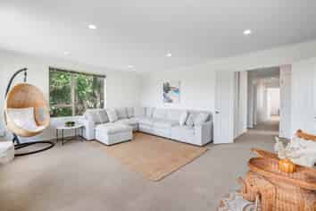 17 Burwood Terrace, Gulf Harbour