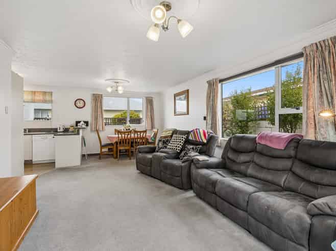 182D Bay View Road, South Dunedin