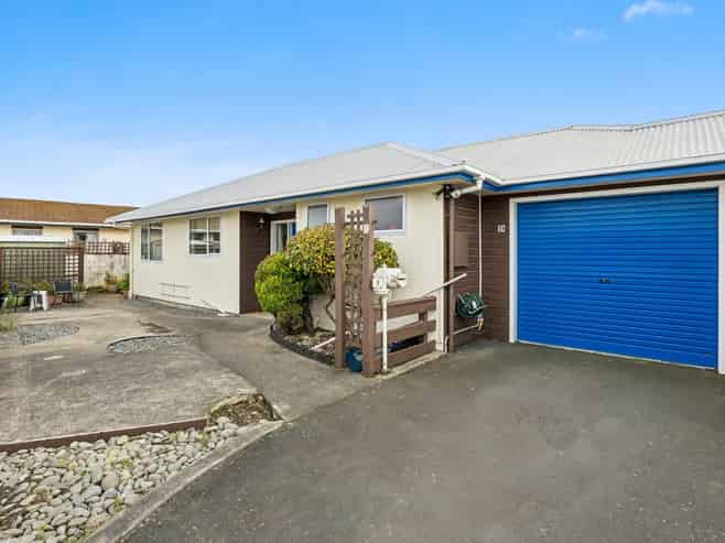 182D Bay View Road, South Dunedin