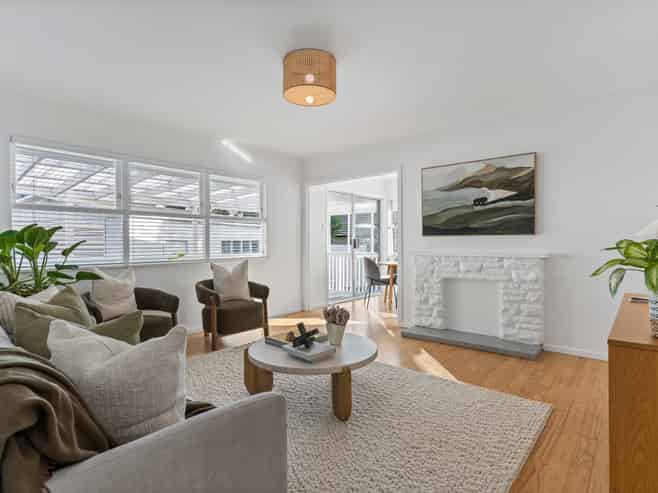 2/23 Mickle Street, Te Atatu South