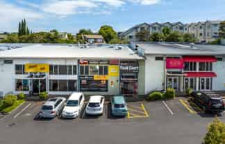 PRIME RETAIL / RESTAURANT SPACE ON LINK DRIVE
