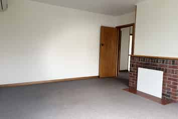 18 Webb Street, Woodbourne
