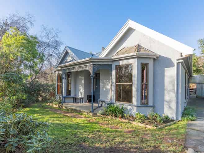 2 Ensor Street, Burnside