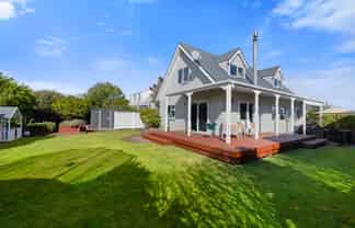 147 Barrett Road, Whalers Gate
