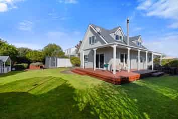 147 Barrett Road, Whalers Gate