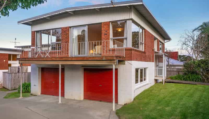 1/83 Sylvan Avenue, Northcote