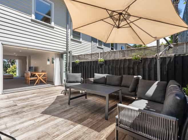5/13 Kaihu Street, Northcote